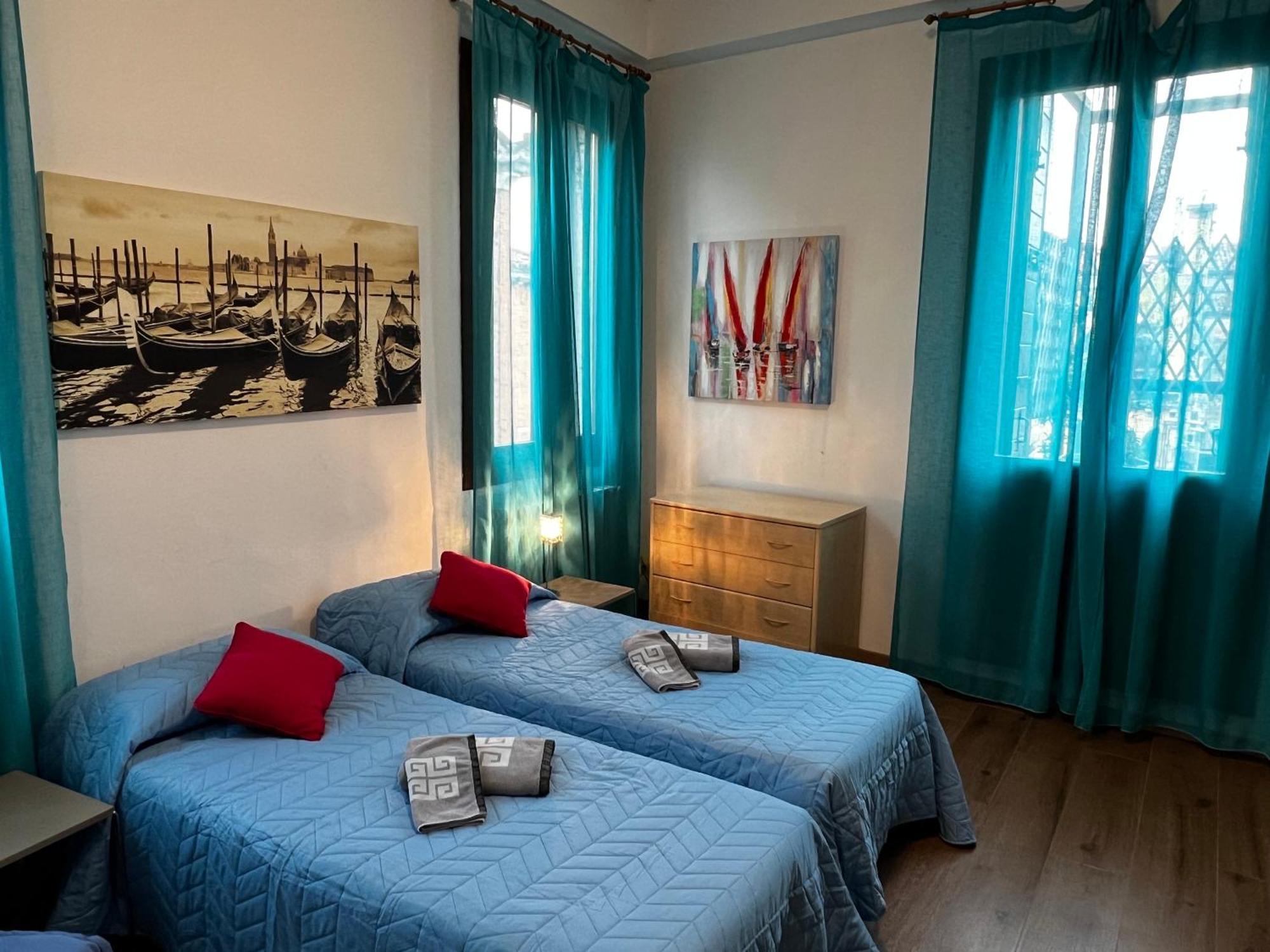 Tintoretto 1 Con Terrazza Sopra Il Tetto, 3 Bagni, 3 Grandi Camere Da Letto, Super Nuovo Venice Exterior photo